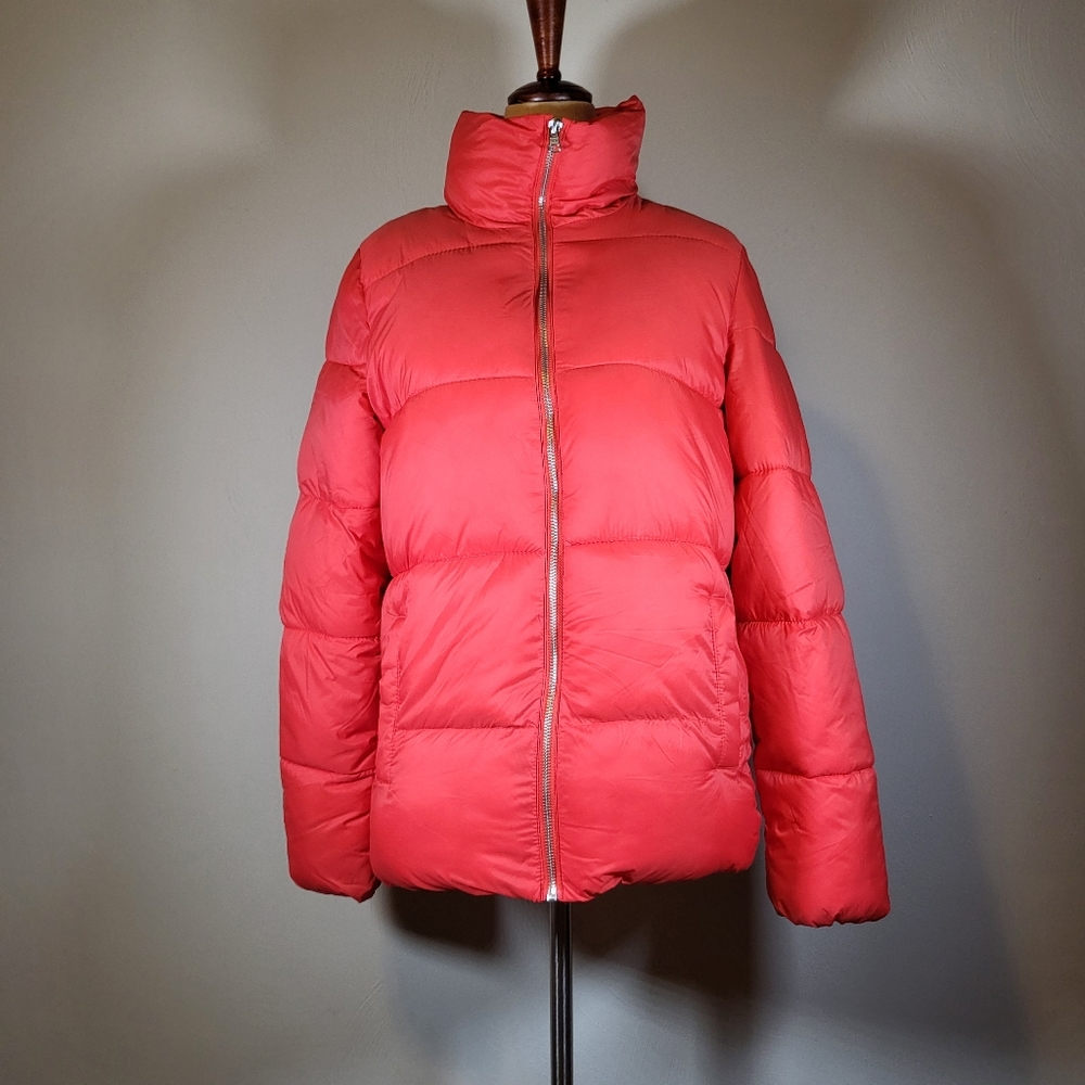 Old Navy Men's Red Puffer Jacket Size S